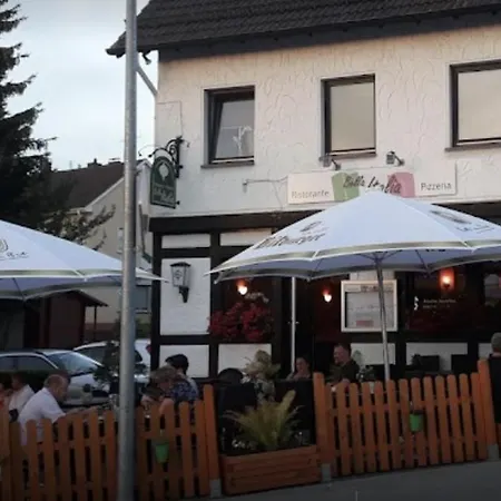 Eifel - Luxuriose Inklusive Wlan Und Fahrradern Am Marktplatz Villa Schmidtheim